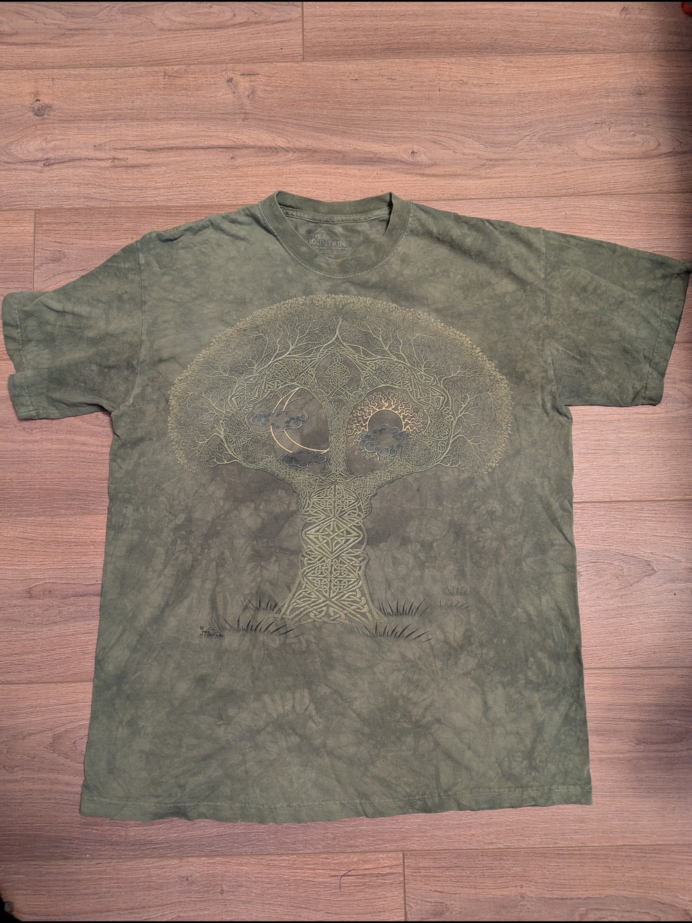 The Mountain - Celtic Roots Vintage